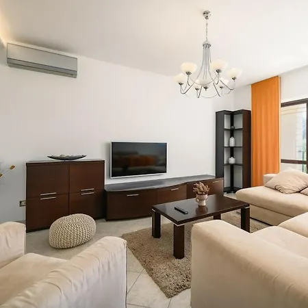 1 Bedroom بيت للعطل