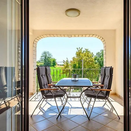 1 Bedroom * Ferenci