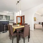1 Bedroom Ferienhaus