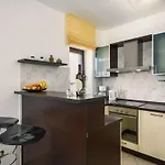 1 Bedroom * Ferenci